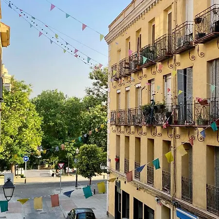 Charming Latina Village - Estancias Temporales En Pleno Centro Madrid Exterior photo